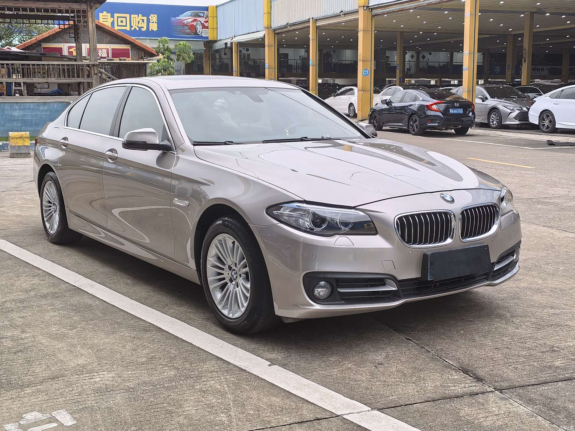 BMW 5 Series, 2014 3