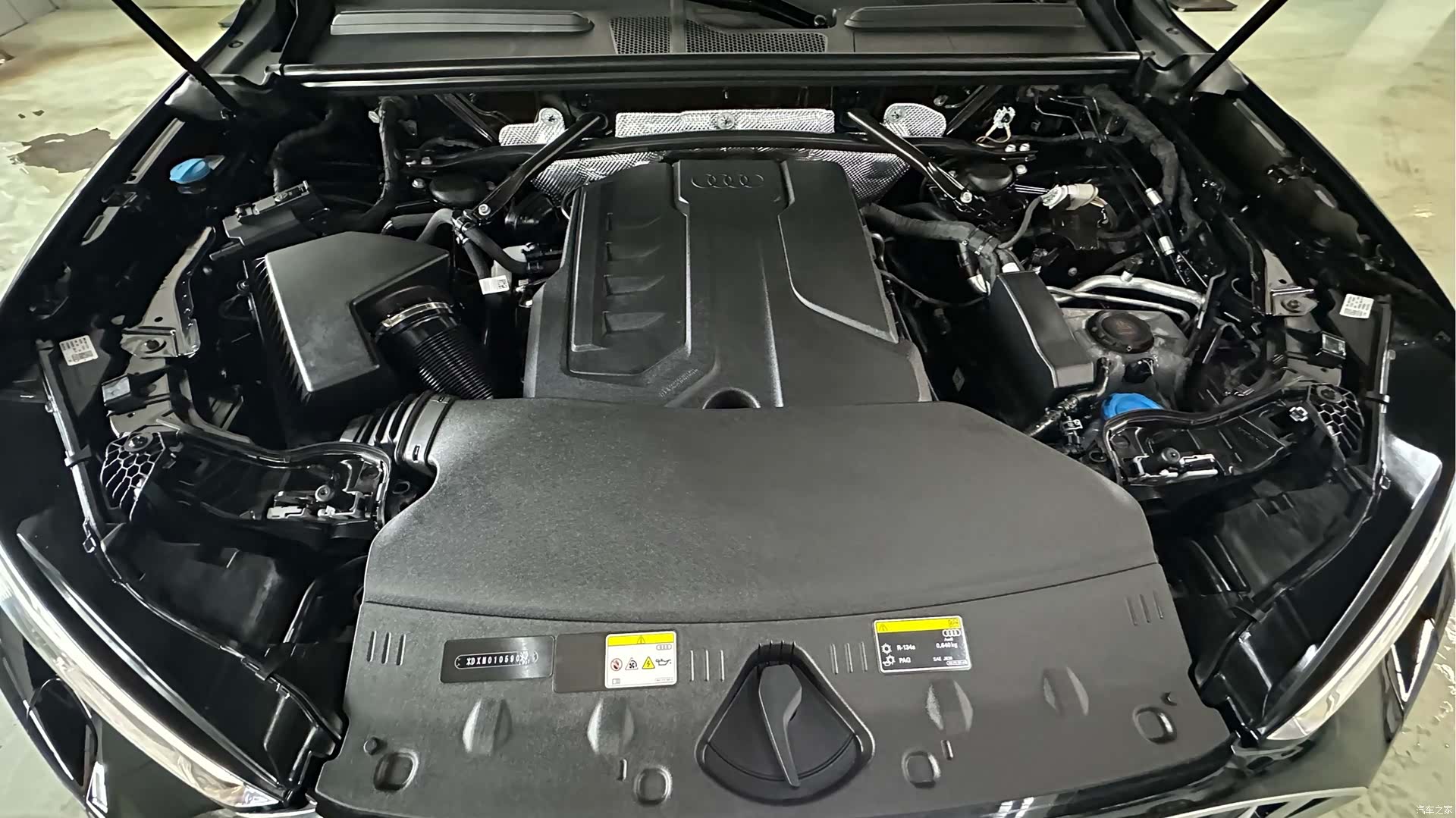 Audi Q5L, 2025 20