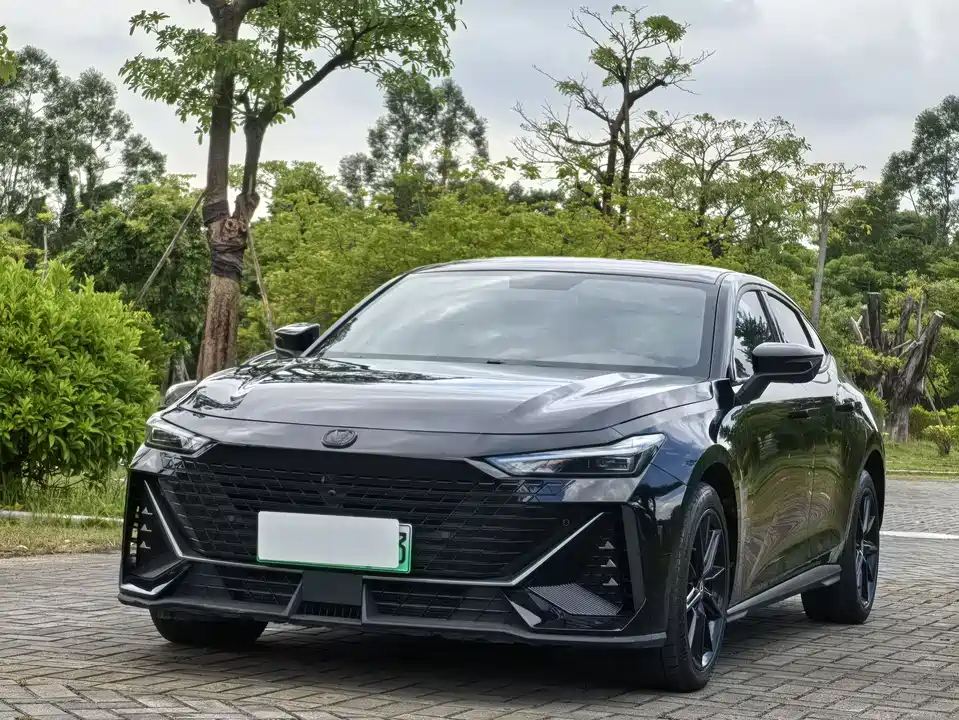 Changan UNI-V Smart iDD