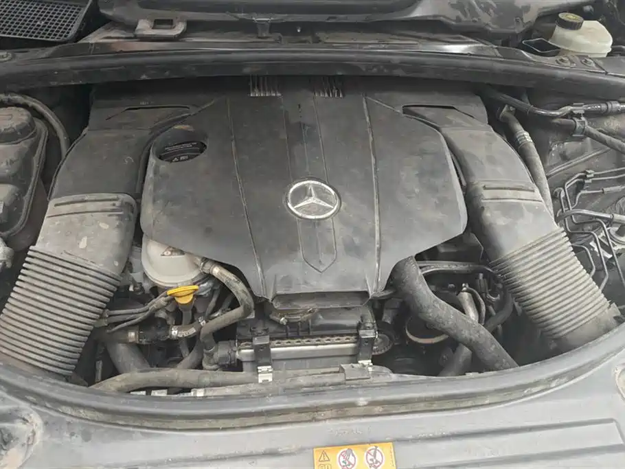 Mercedes-Benz R-class