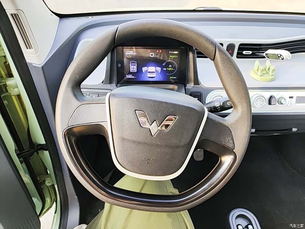 Wuling MINIEV, 2023 11