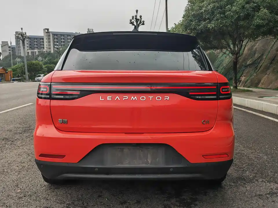 Leapmotor C11