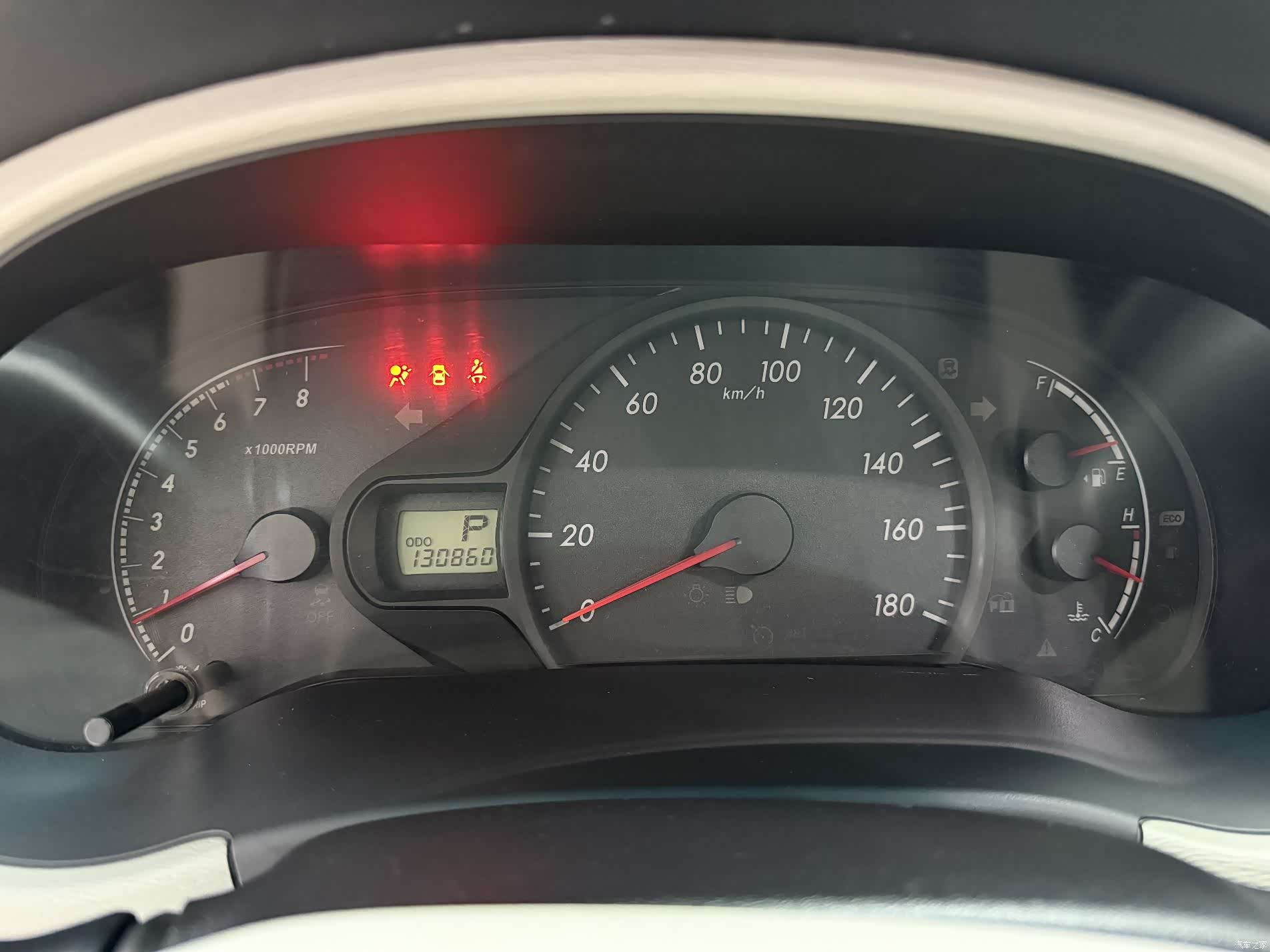 Toyota Sienna, 2015 все фото