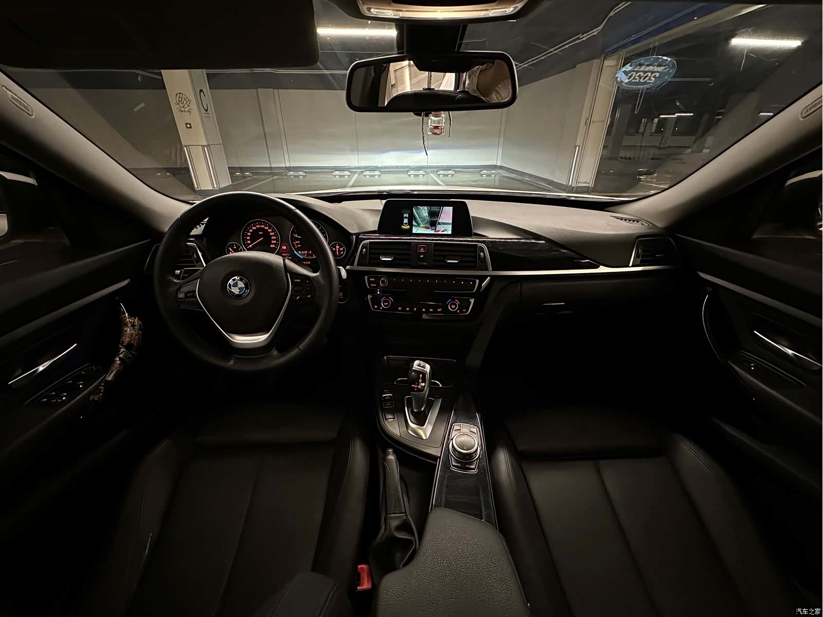 BMW 3 Series, 2018 21