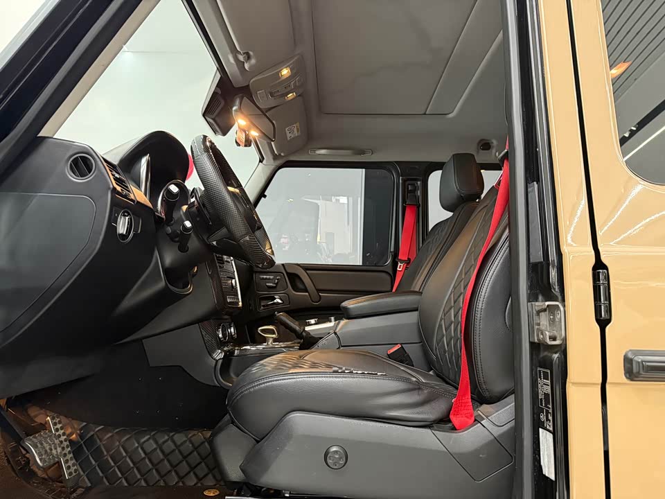 Mercedes-Benz G-class