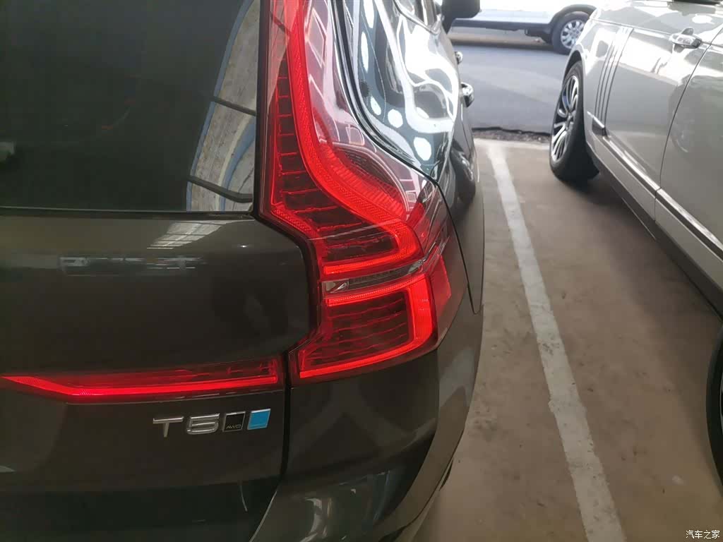 Volvo XC60, 2018 8