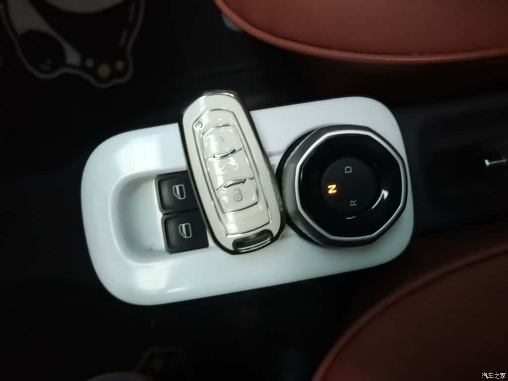 Geely Panda, 2025 9