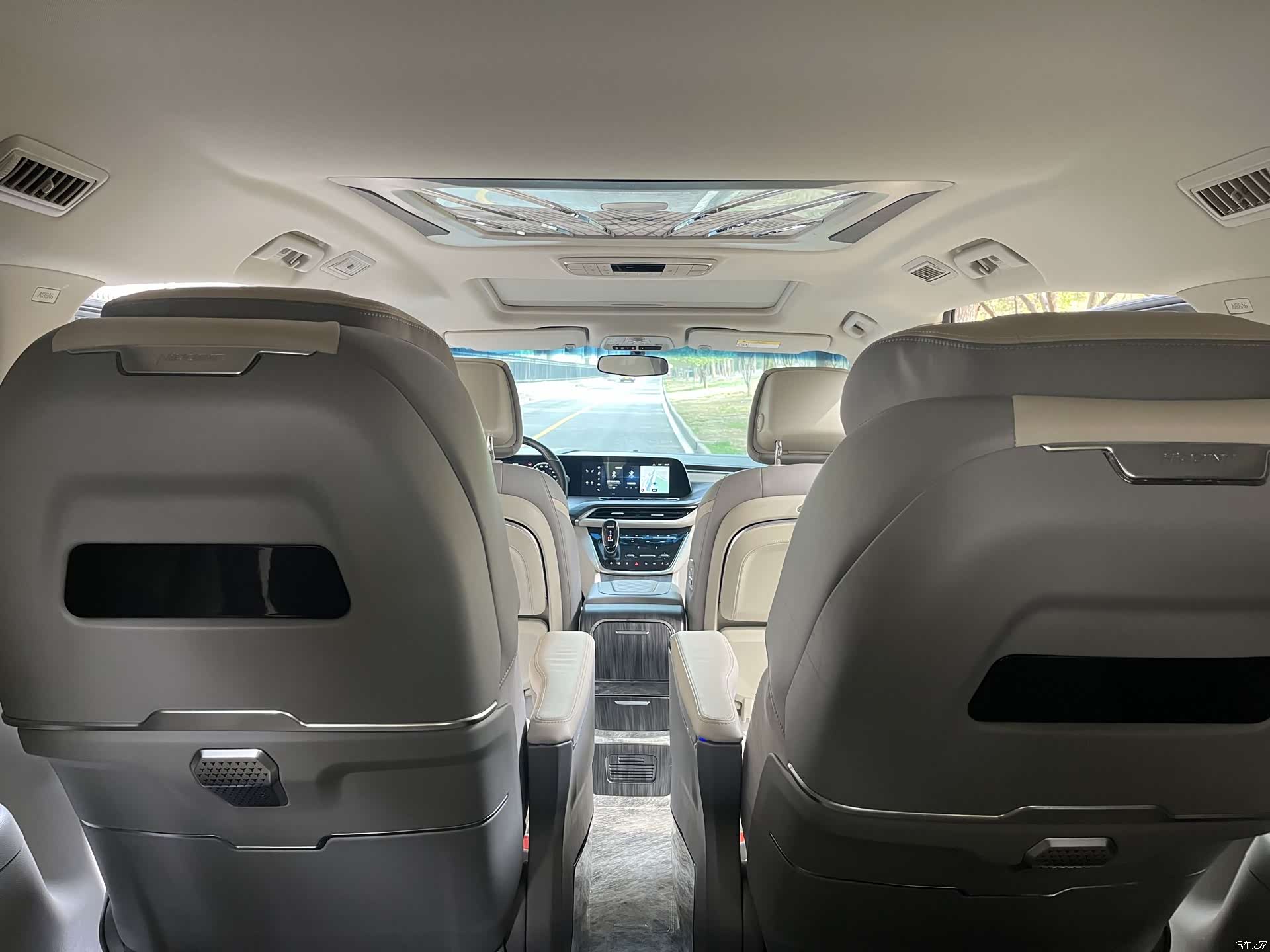 Buick GL8, 2022 19