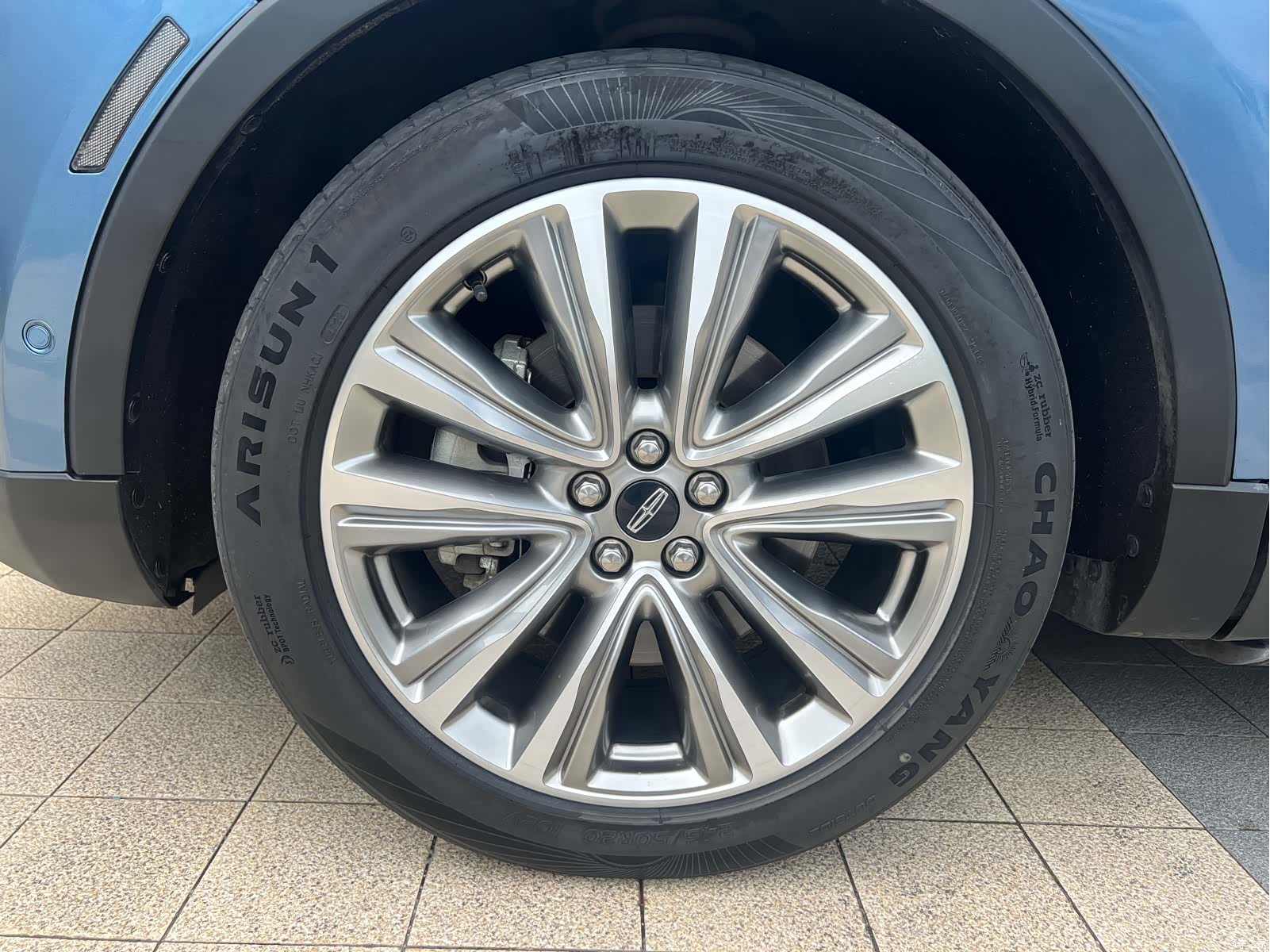 Lincoln MKX, 2019 10