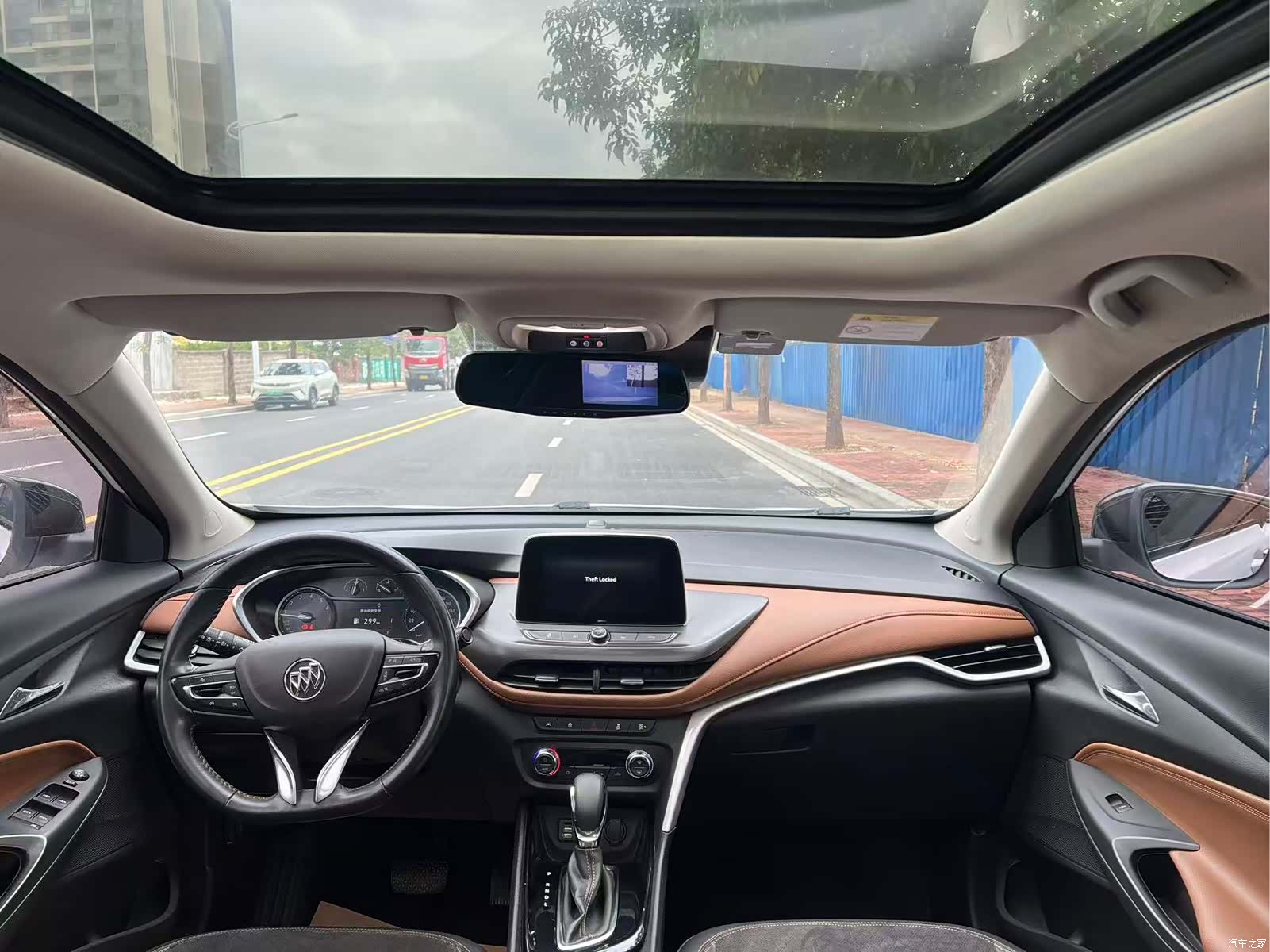 Buick Encore, 2020 8