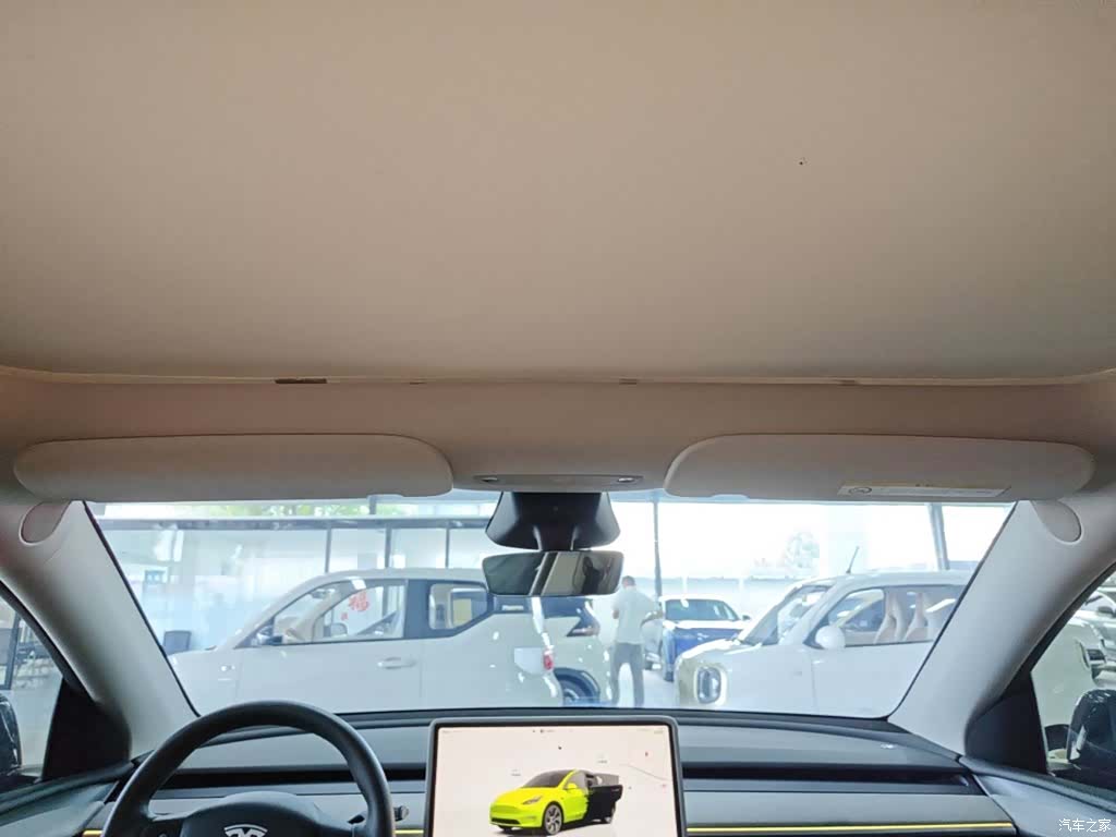 Tesla Model Y, 2024 18