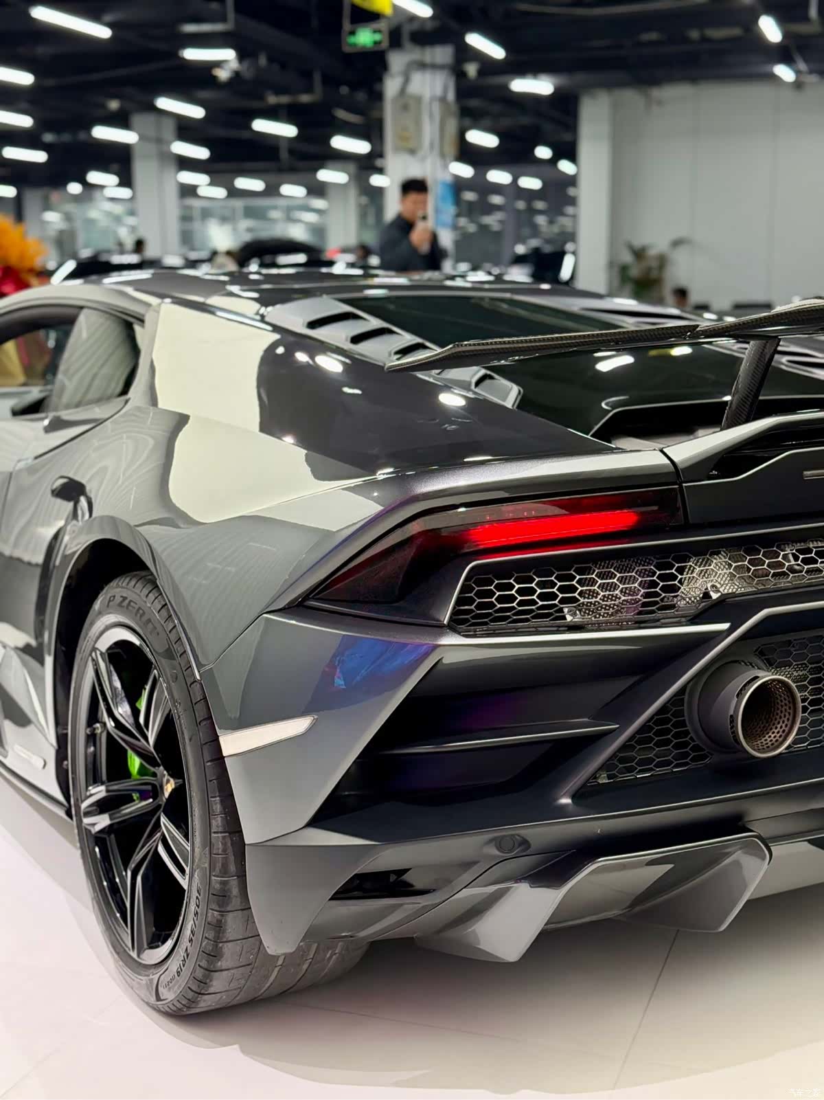 Lamborghini Huracán, 2021 9