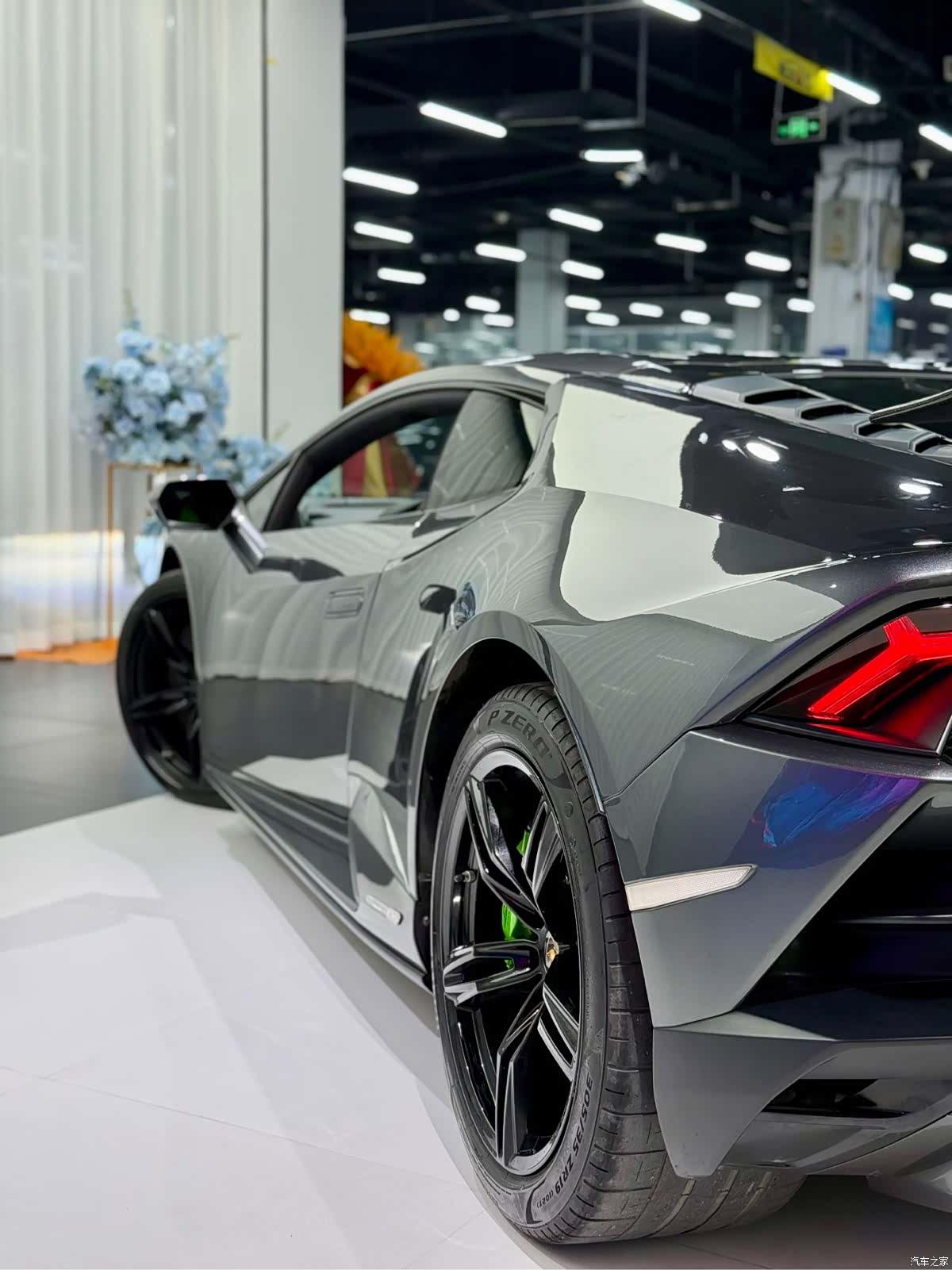 Lamborghini Huracán, 2021 10