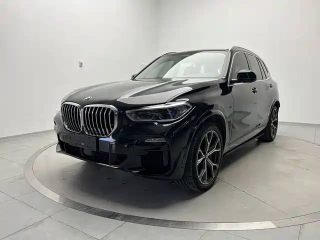 BMW X5 2021 — купить из Китая под заказ