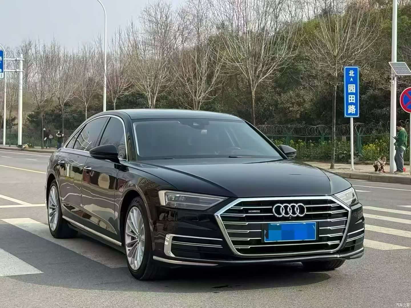Audi A8L, 2018 3