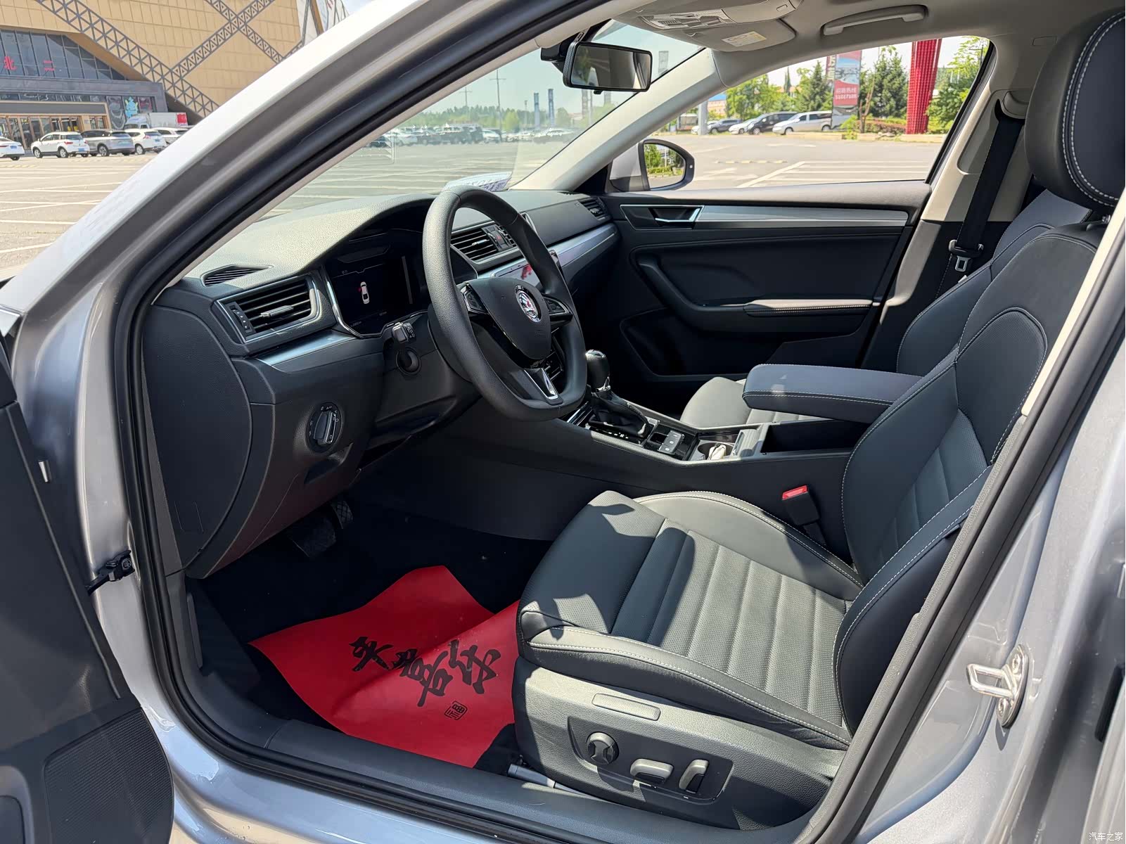 Skoda Superb, 2023 11