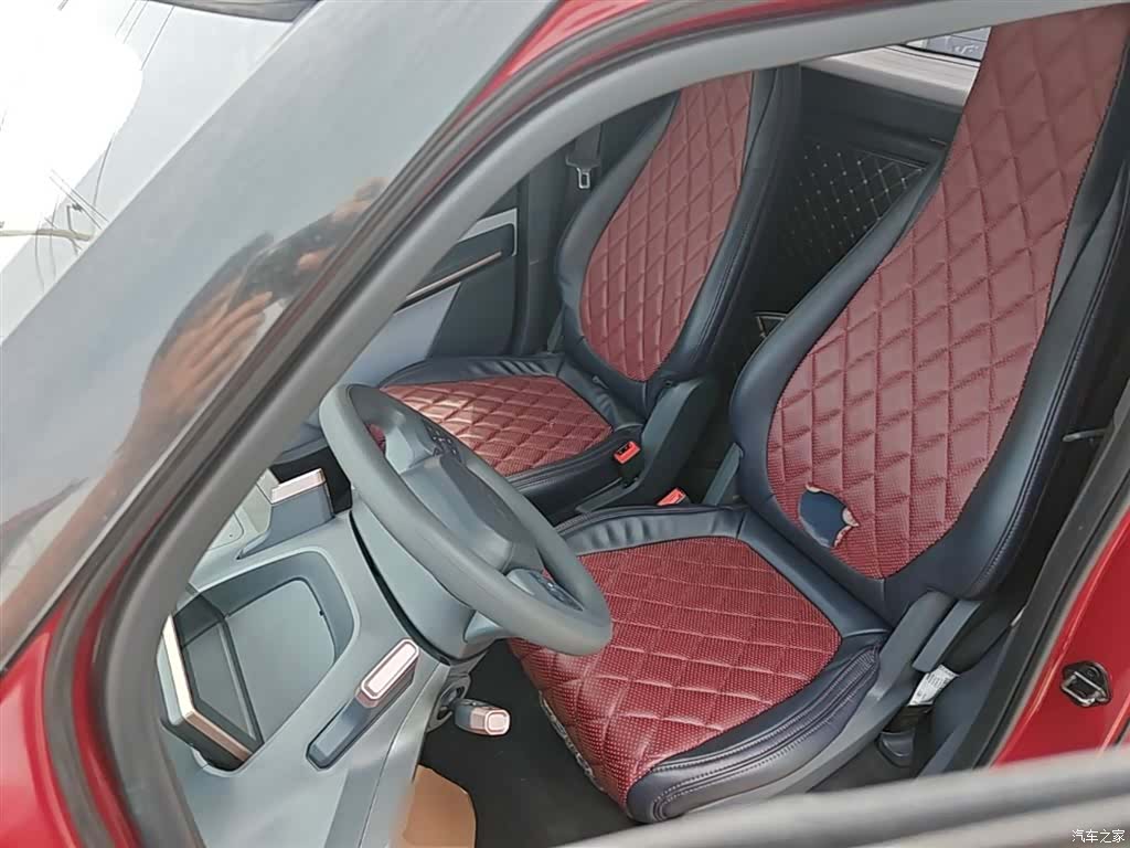 Wuling E200, 2020 15