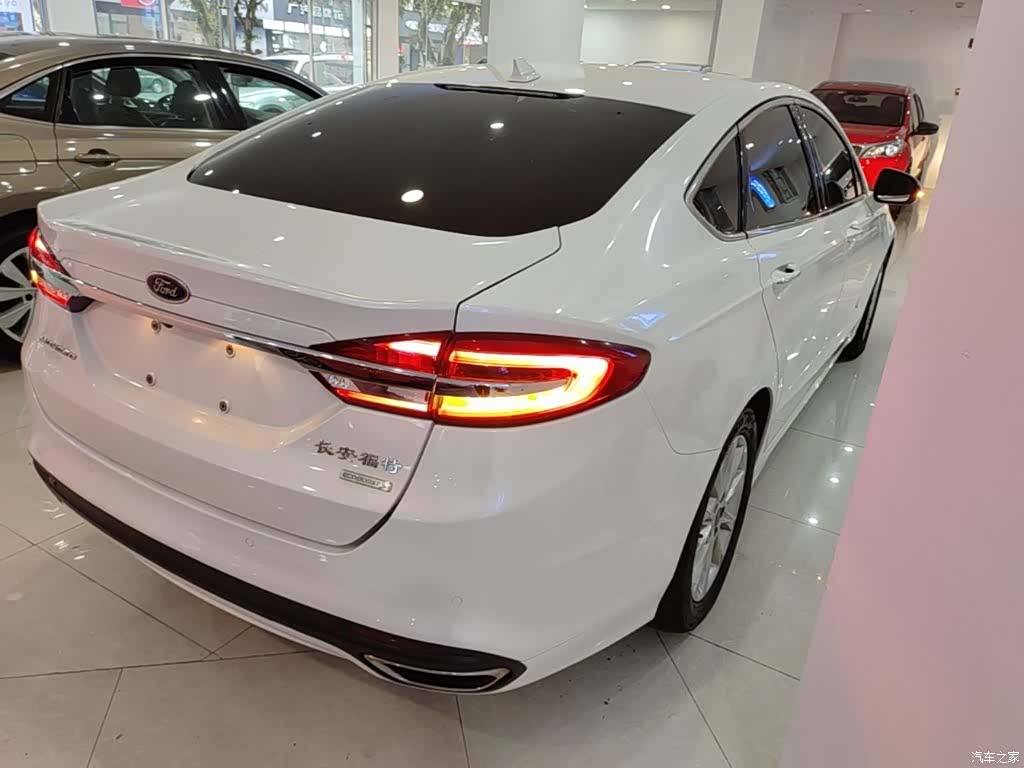 Ford Mondeo, 2017 7