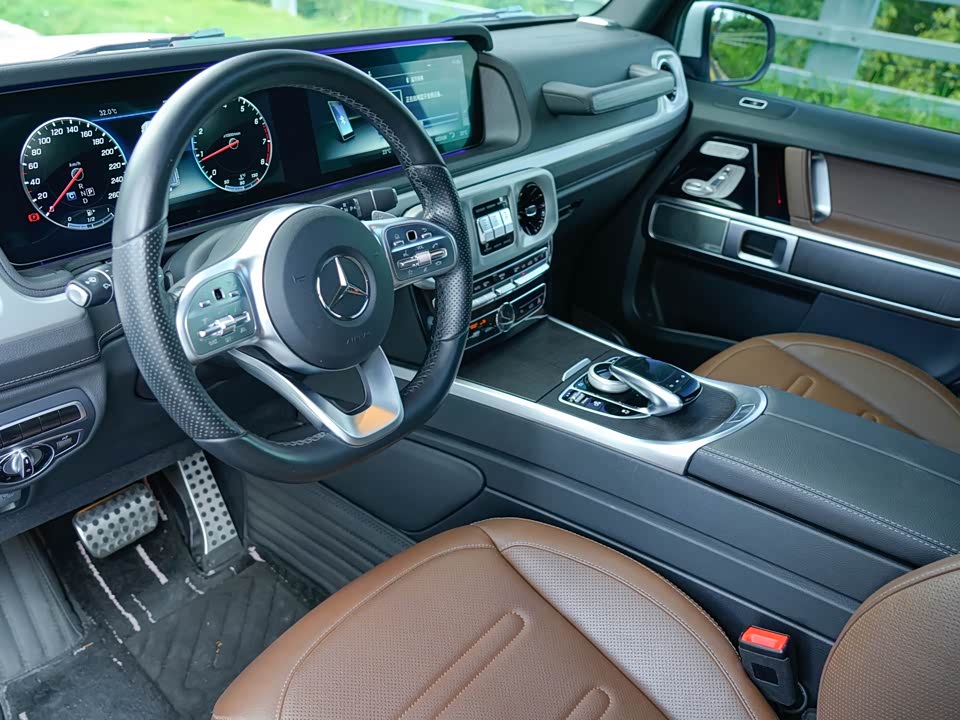 Mercedes-Benz G-class