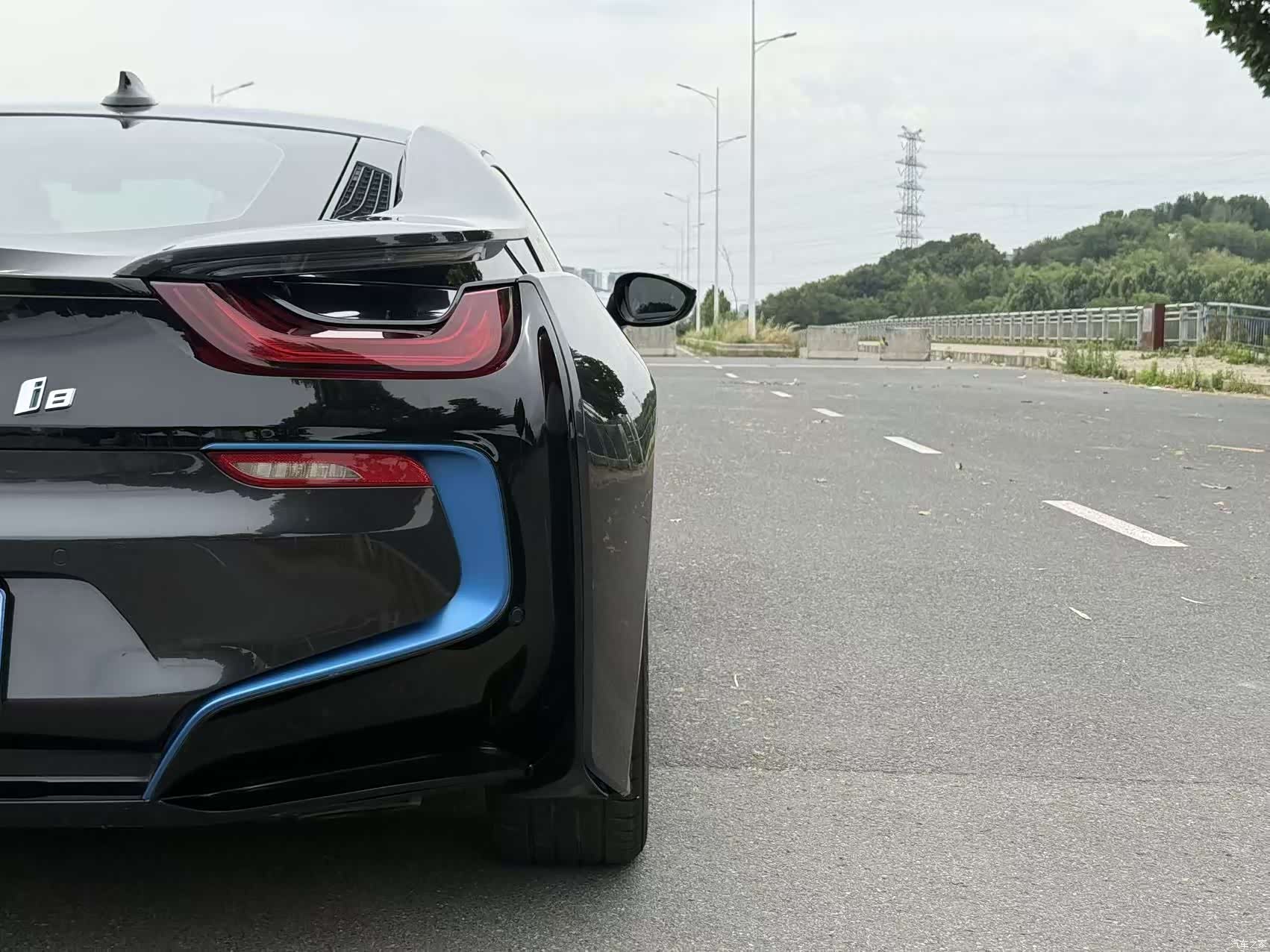 BMW i8, 2018 9