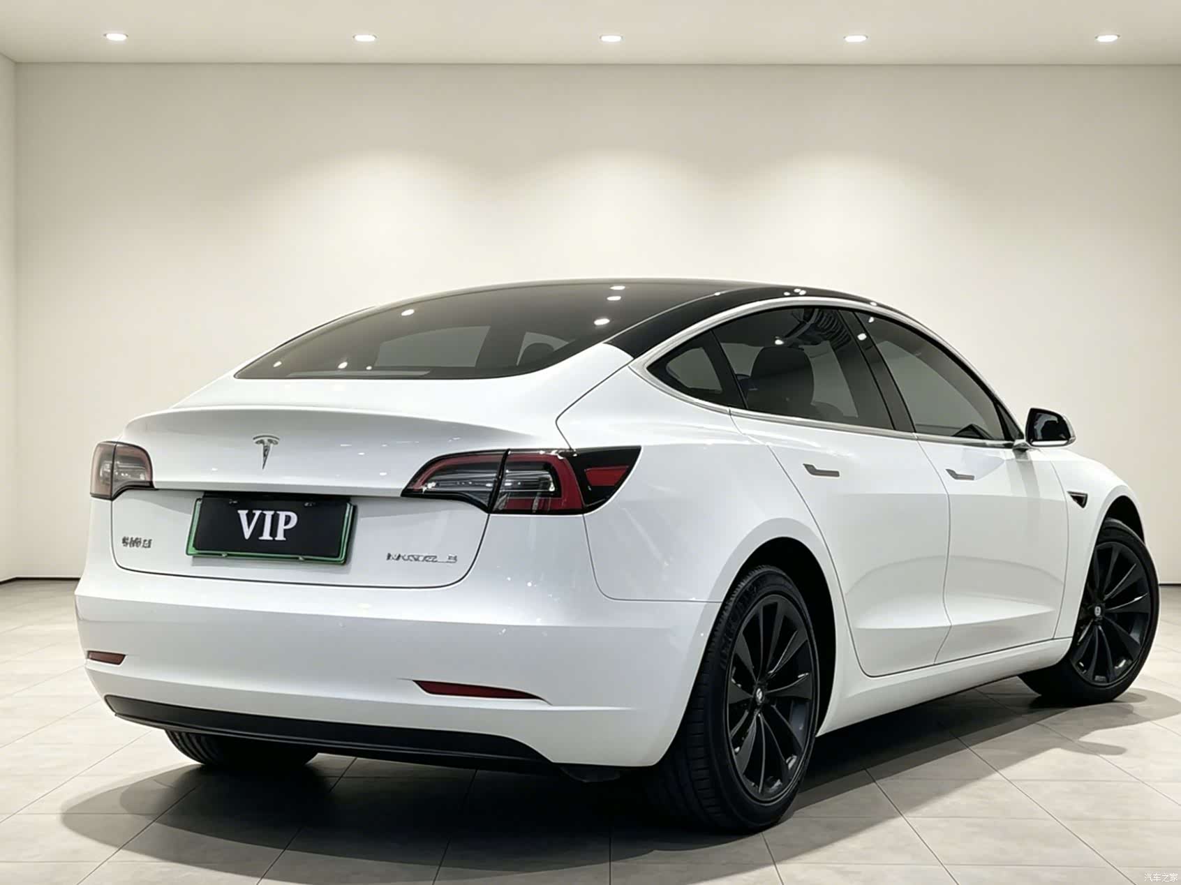 Tesla Model 3, 2021 13