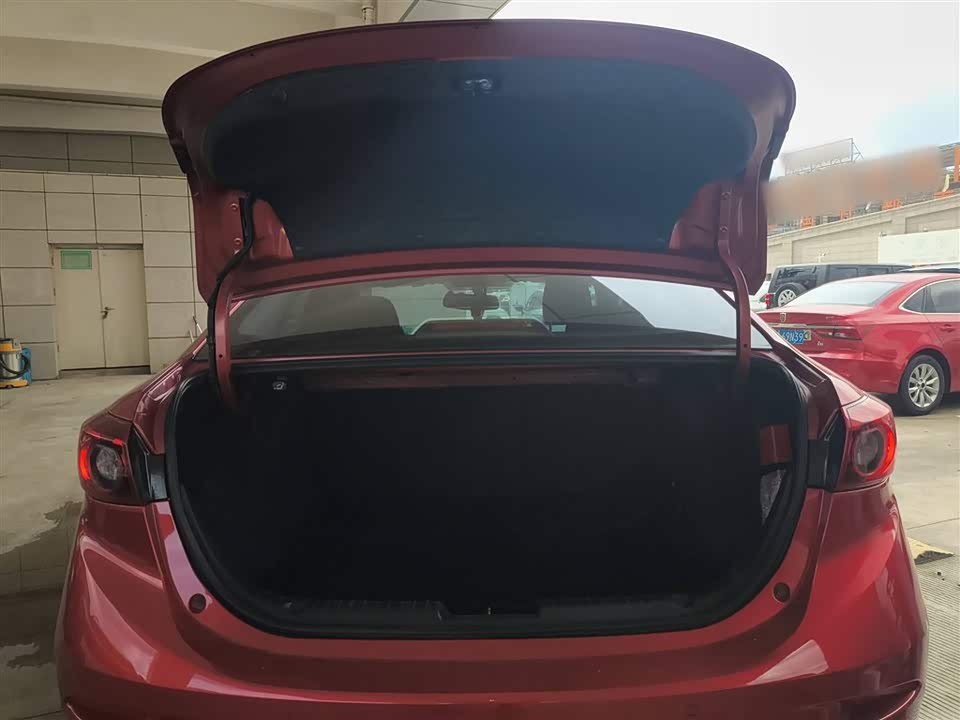 Mazda 3 Angkesaila Mazda 3 Angkesaila
