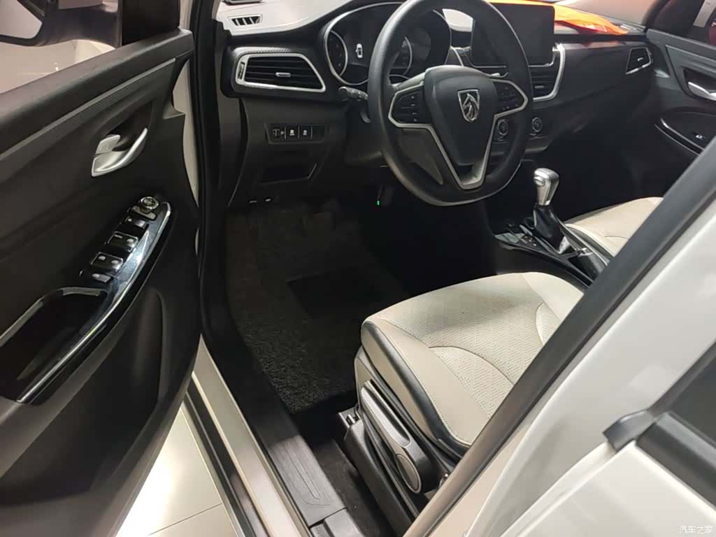Wuling 730, 2021 16