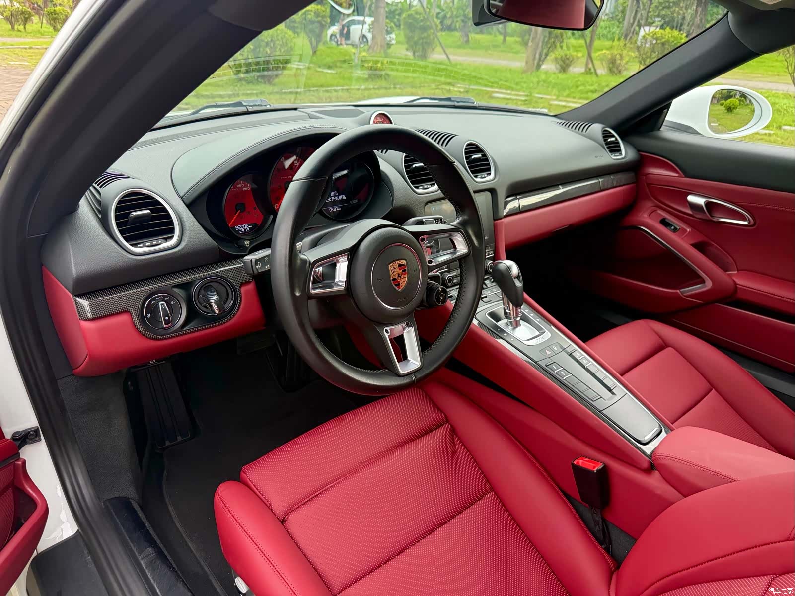 Porsche Cayman, 2017 4