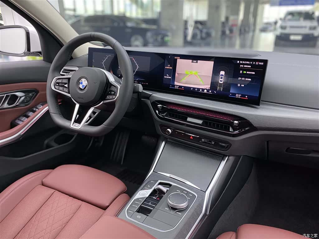BMW 3 Series, 2025 14