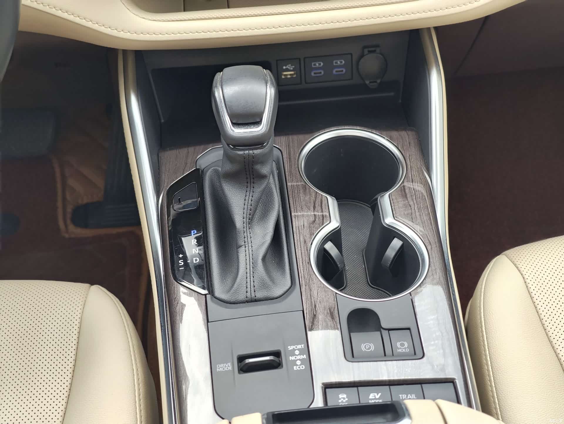 Toyota Highlander, 2022 22