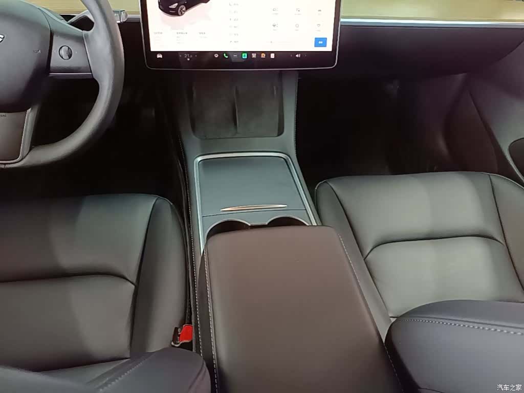 Tesla Model 3, 2023 14