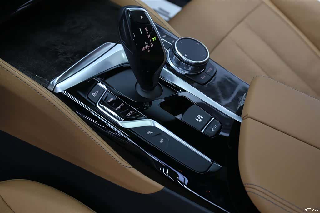 BMW 5 Series, 2018 12