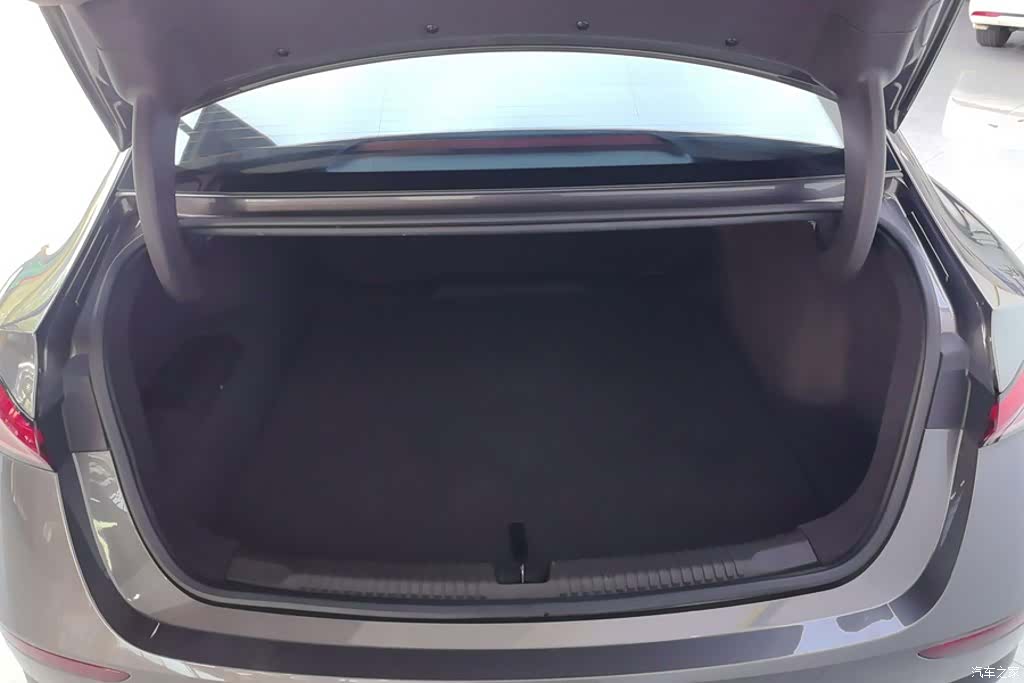 Roewe D7, 2024 4