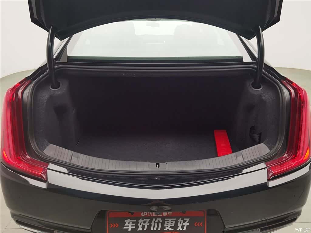 Cadillac XTS, 2019 16