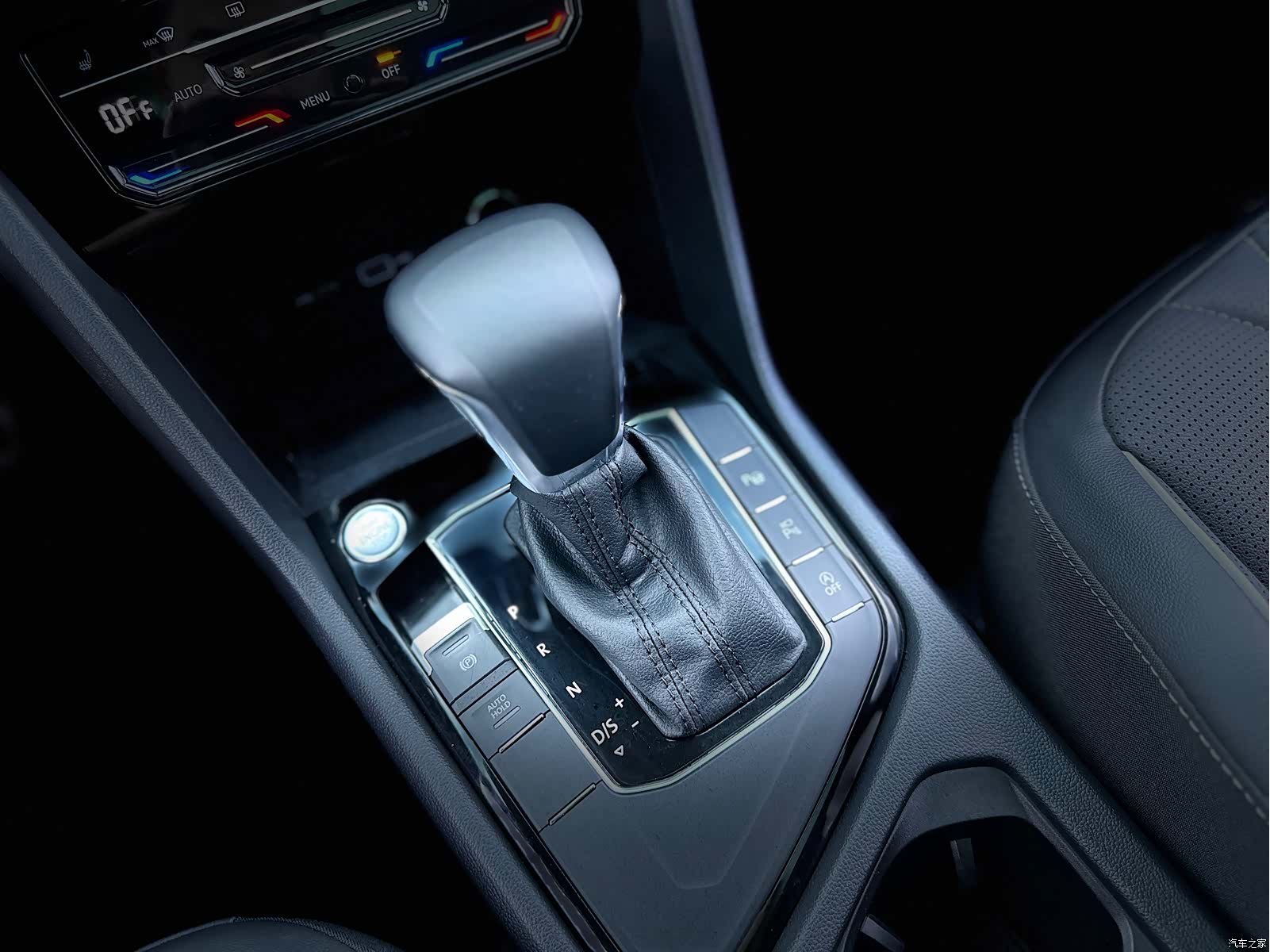 Volkswagen Tiguan L, 2023 19