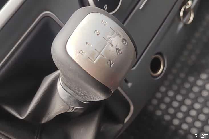 Maxus V80, 2023 10