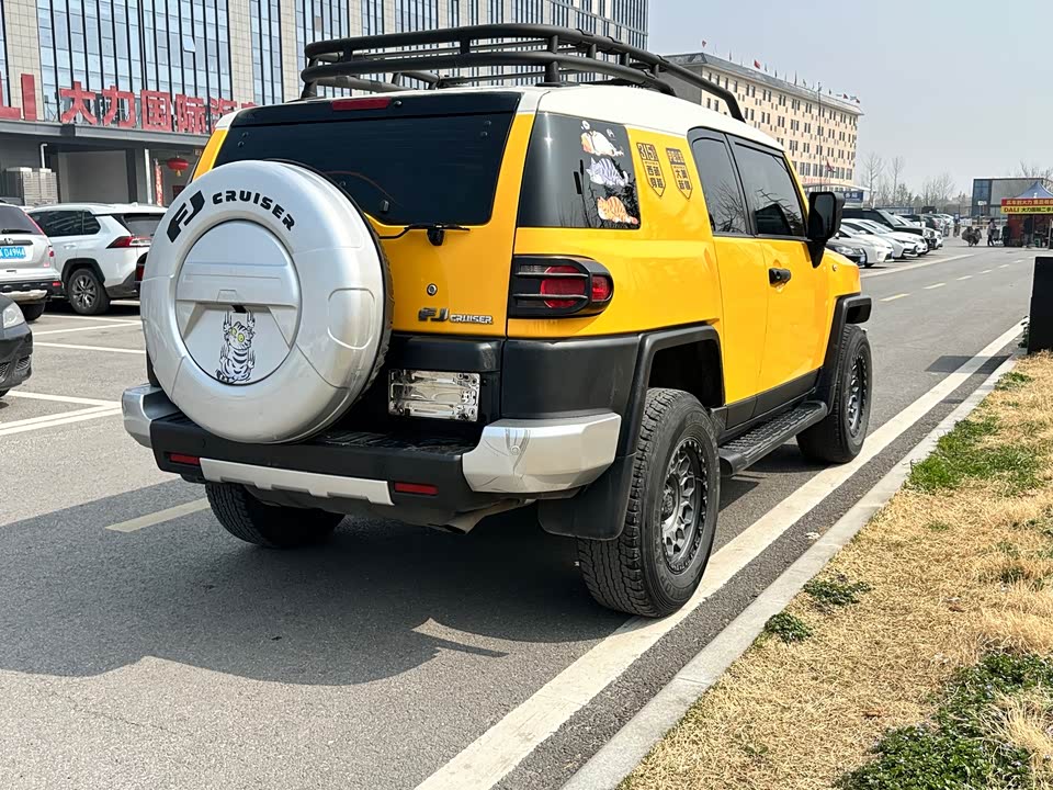 Toyota FJ Cool Luze