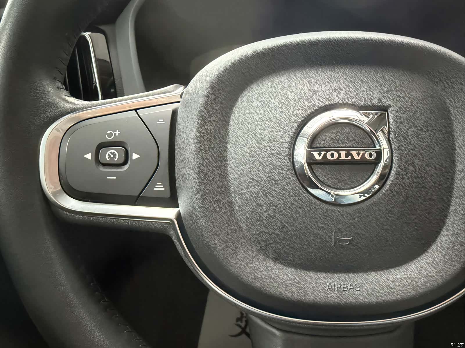 Volvo XC60, 2019 16