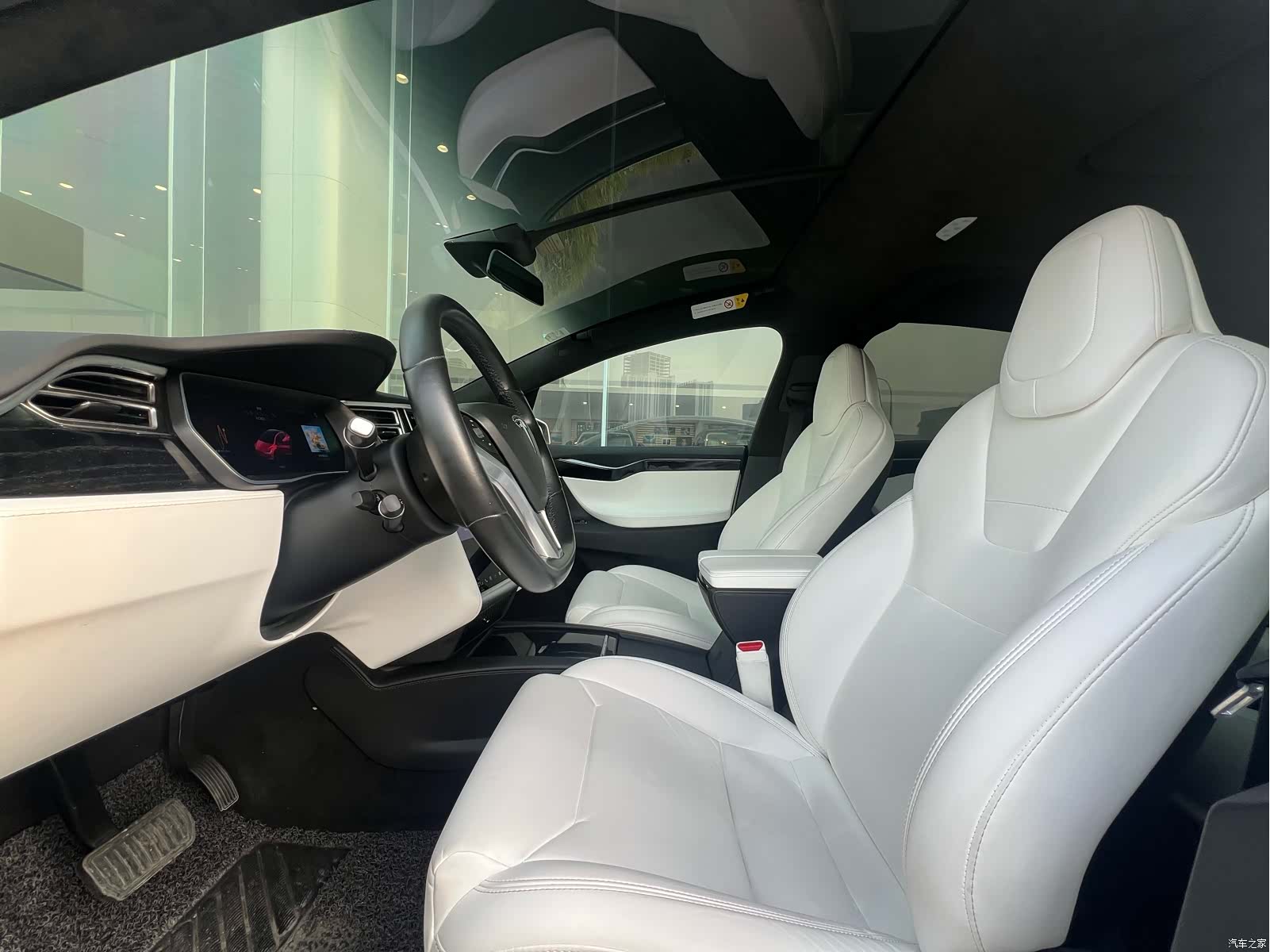 Tesla Model X, 2017 7