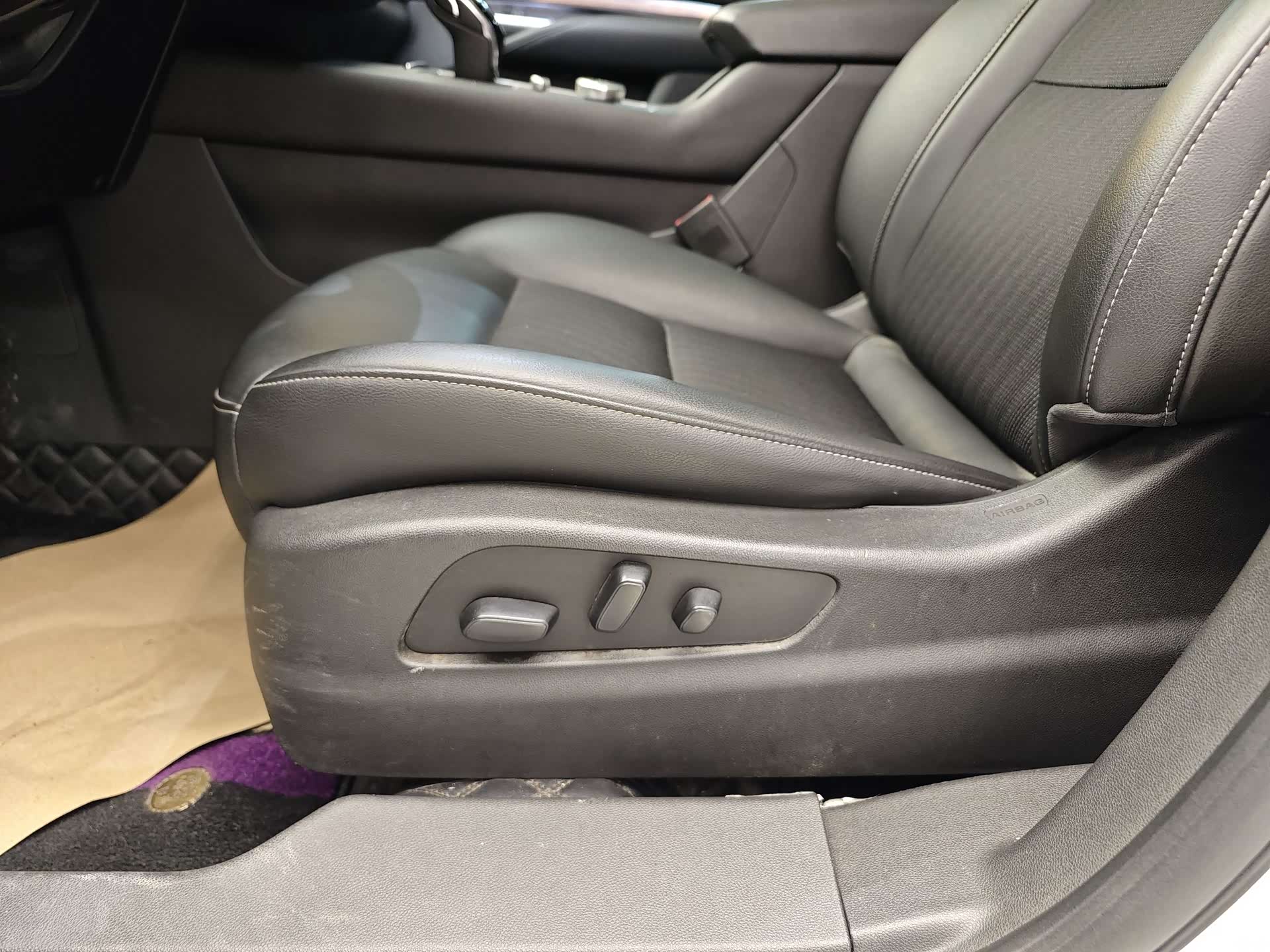 Cadillac XT4, 2021 11