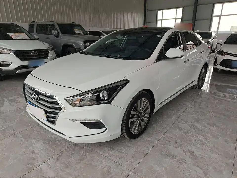 Hyundai Name picture