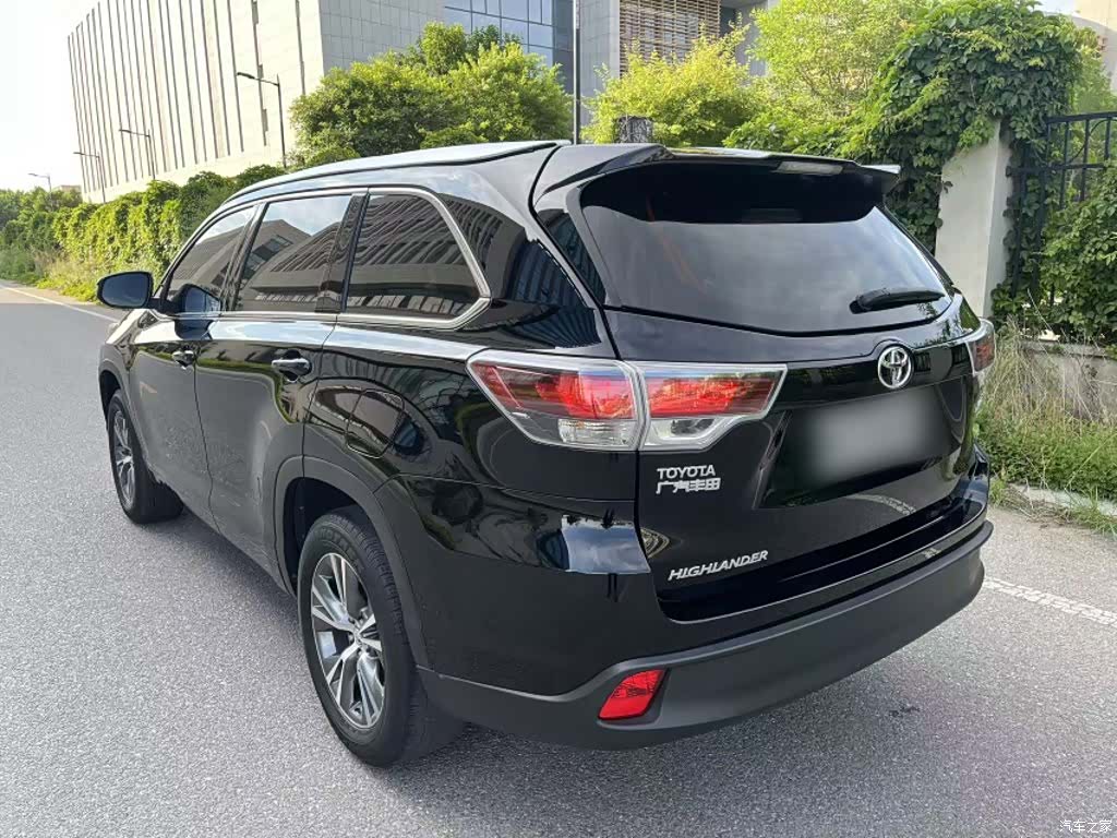 Toyota Highlander, 2015 все фото