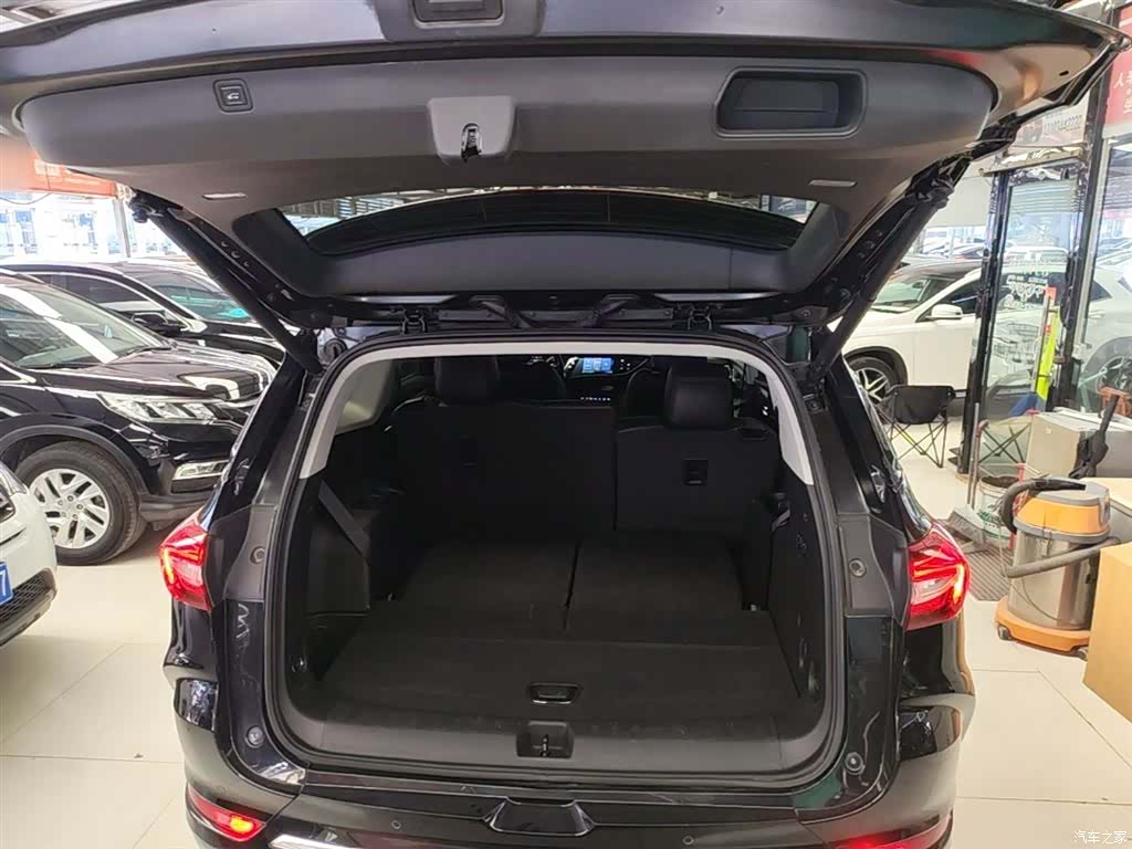 Buick Enclave, 2022 19