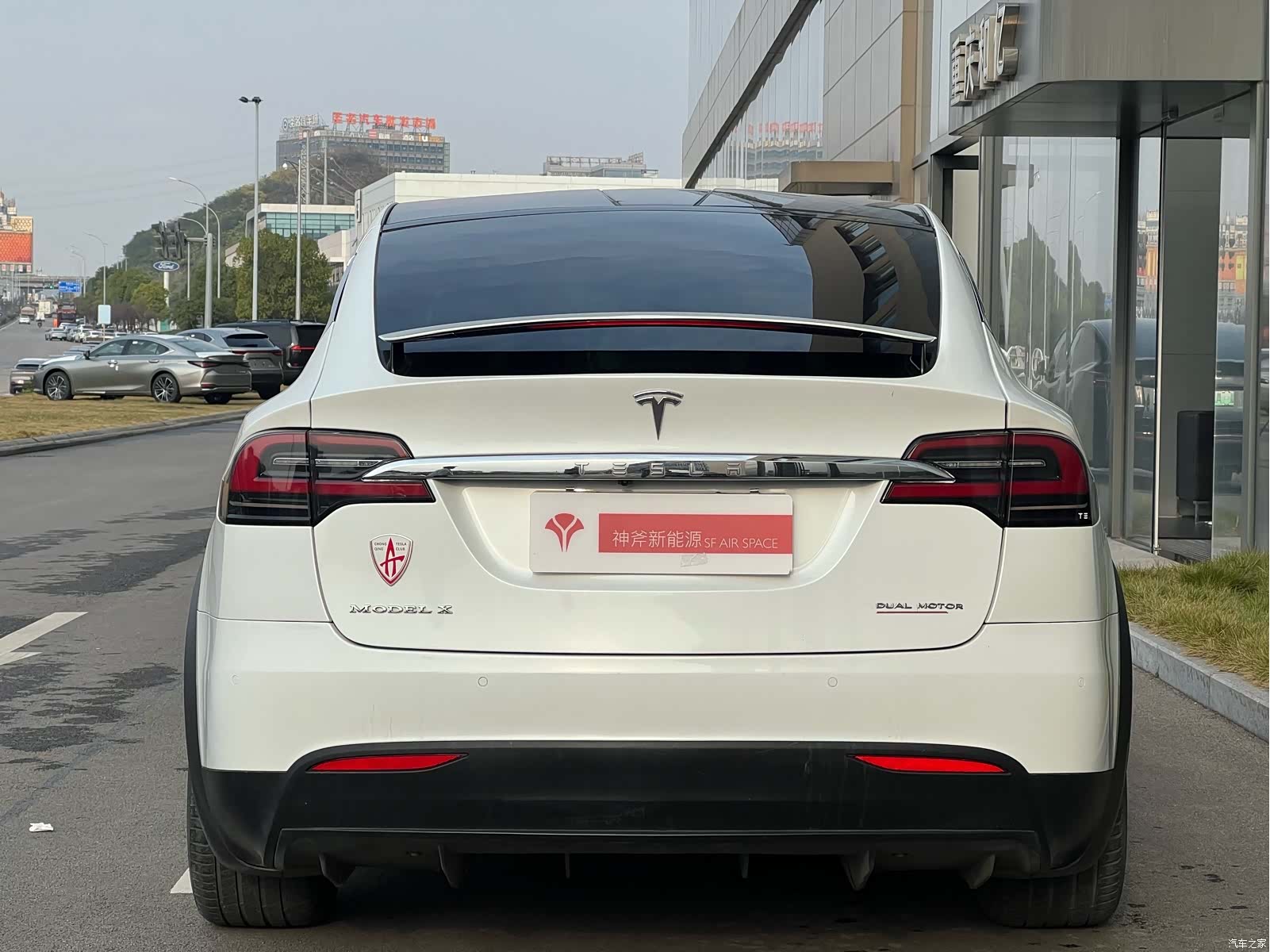 Tesla Model X, 2017 все фото