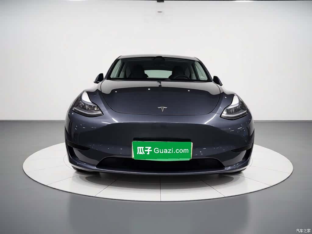 Tesla Model Y, 2022 24