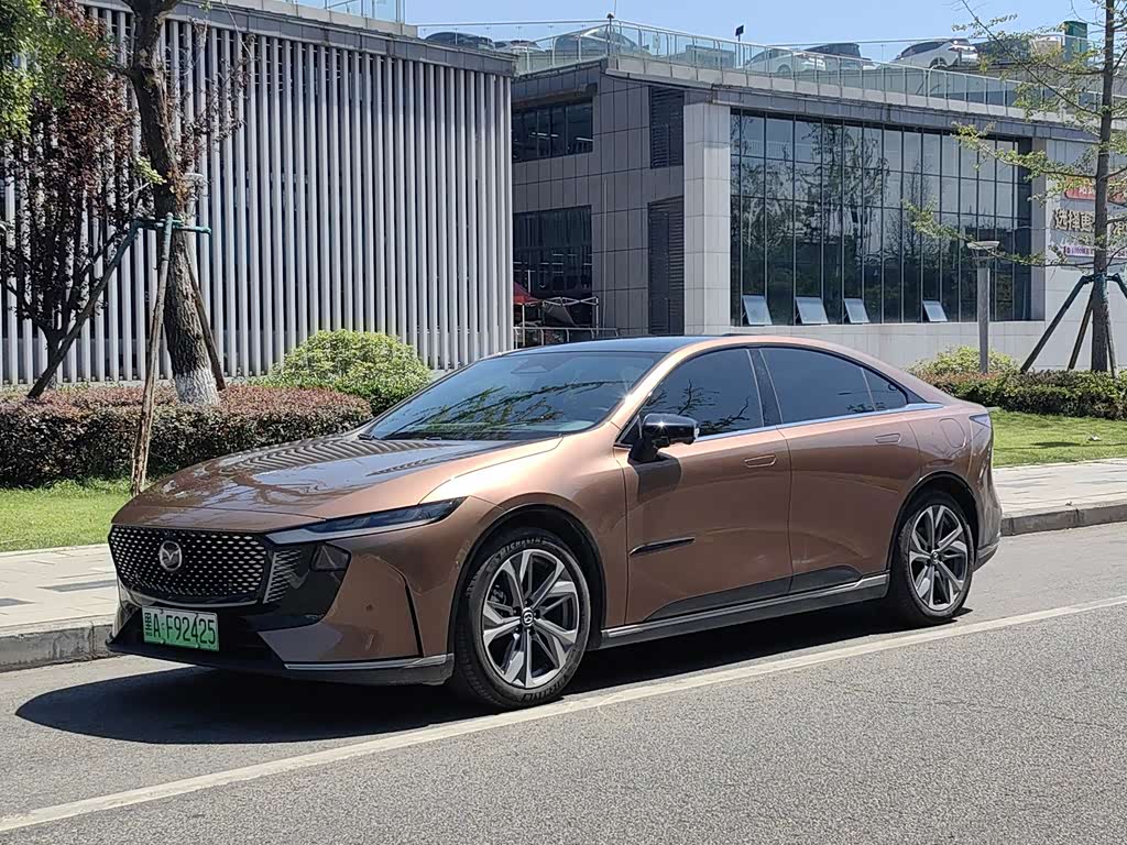 Mazda EZ-6