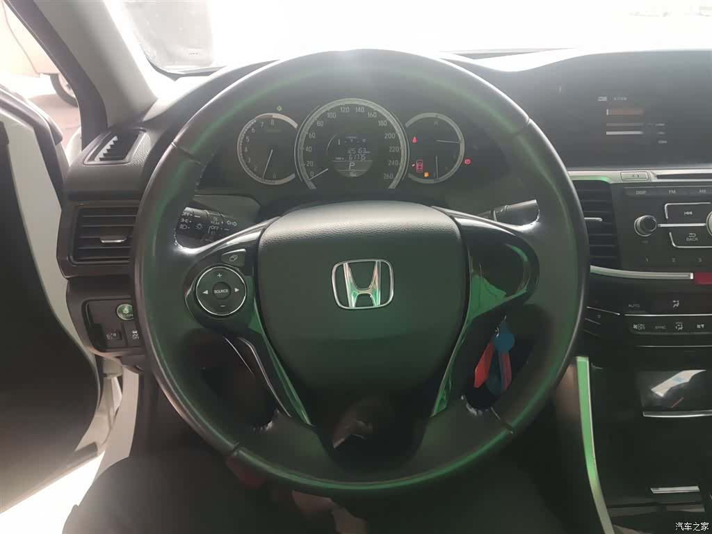 Honda Accord, 2016 3