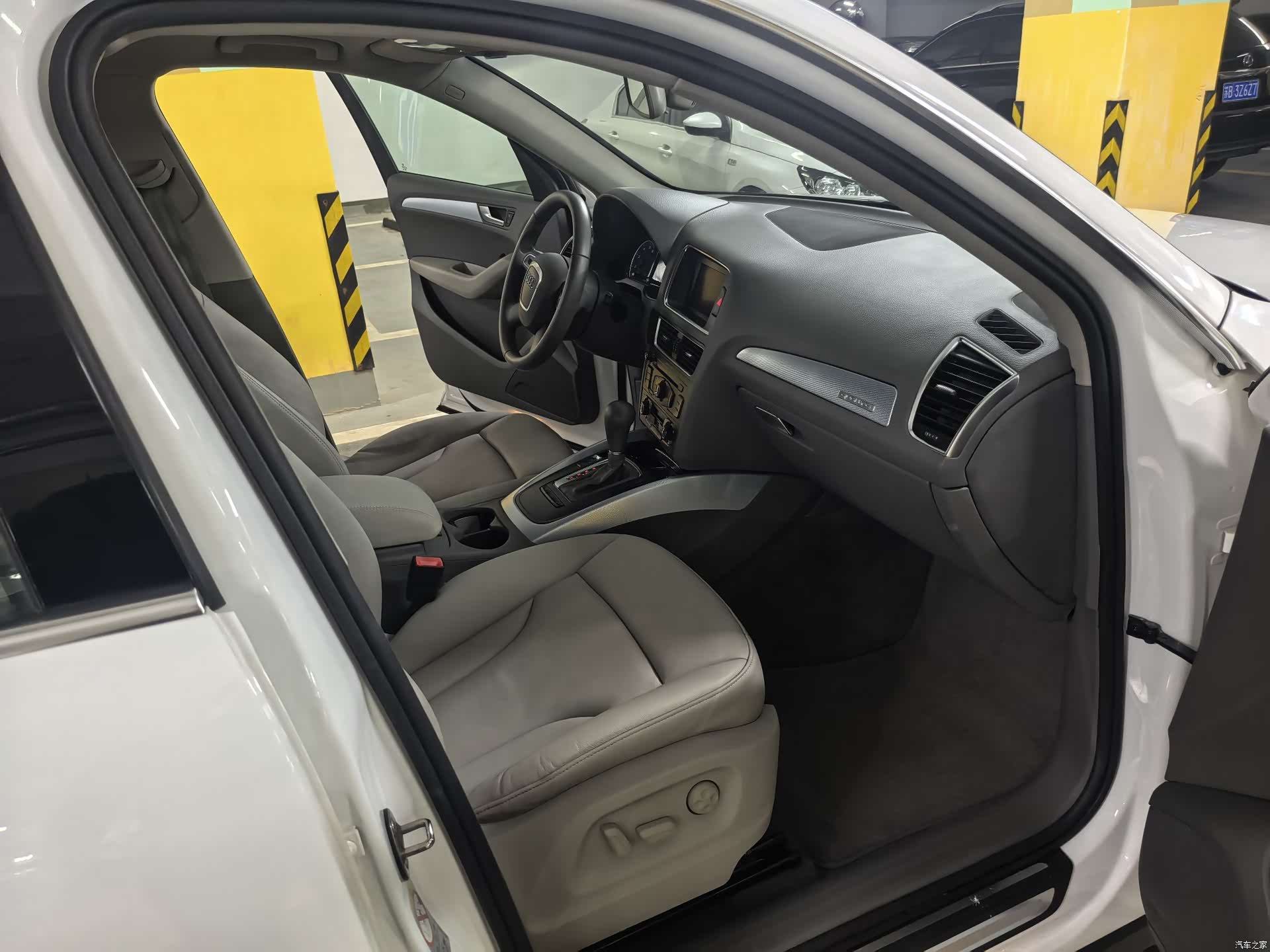 Audi Q5, 2012 15