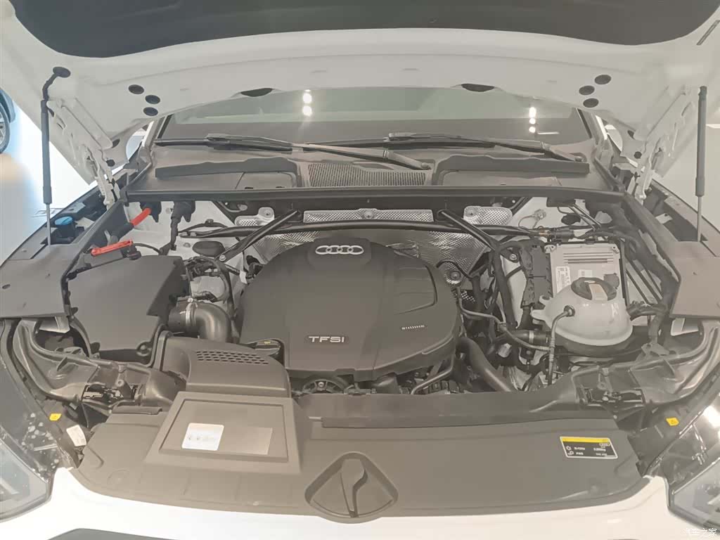 Audi Q5L, 2023 8