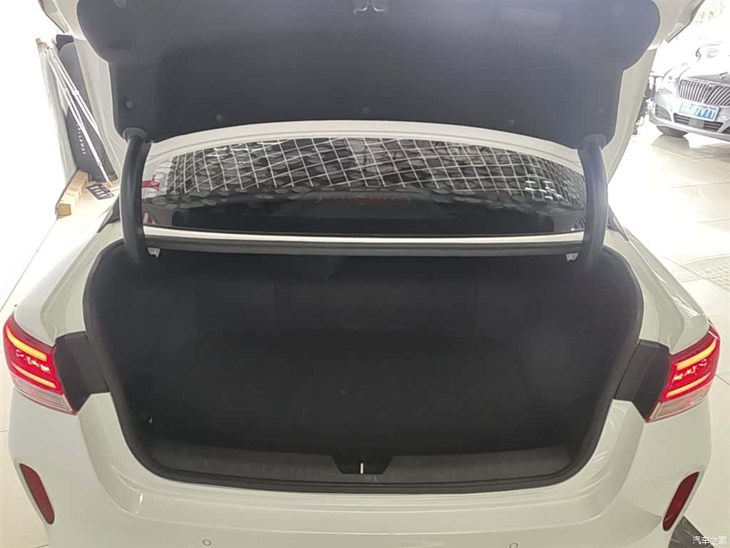 Kia K5, 2020 19